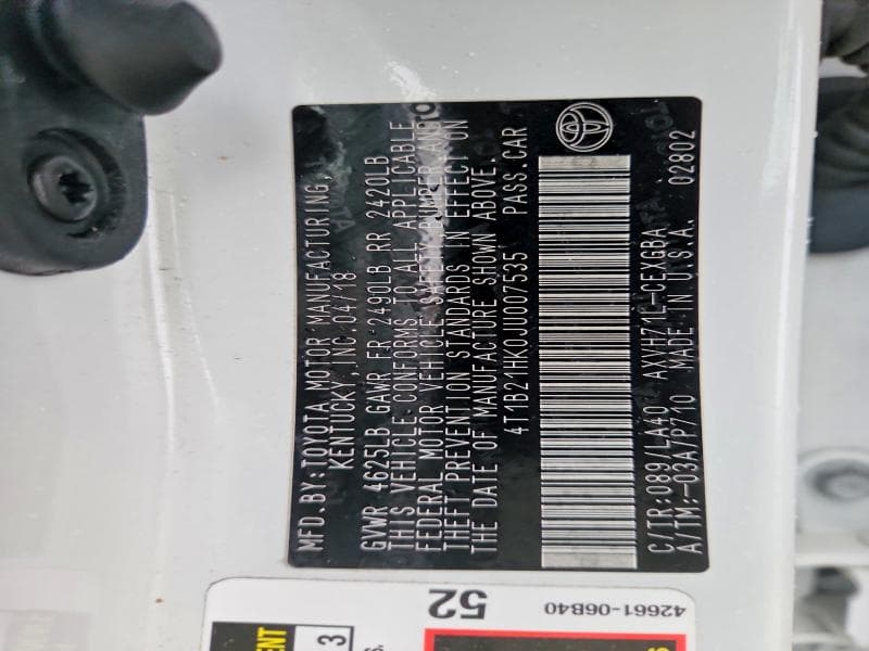 2018 TOYOTA CAMRY HYBRID XLE 12