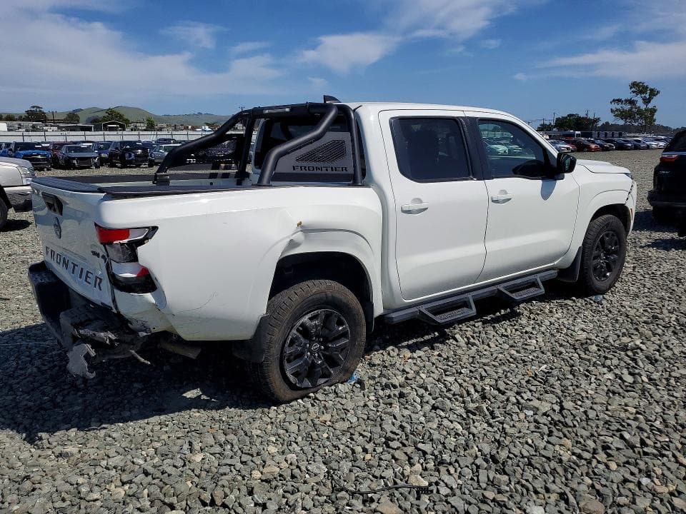 2023 NISSAN FRONTIER SV 3