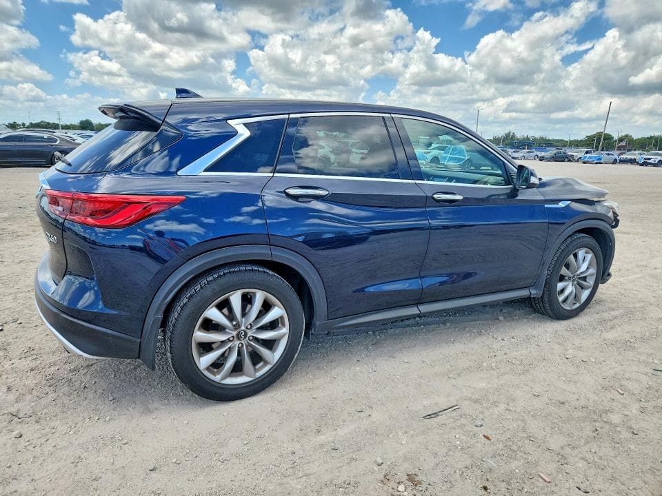 2019 INFINITI QX50 PURE 3