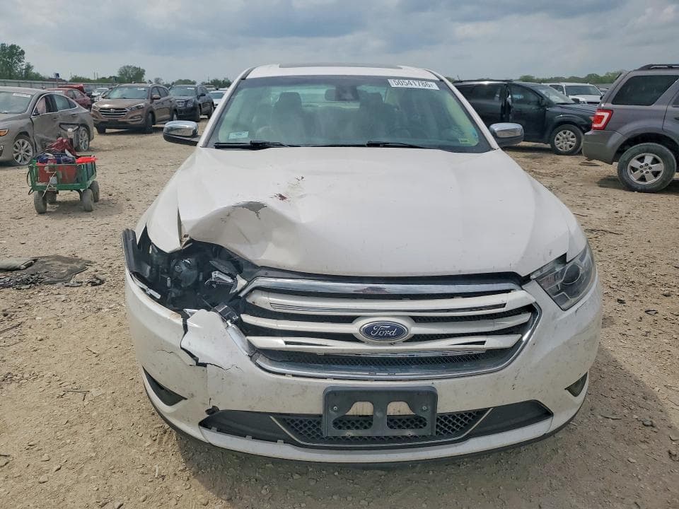 2019 FORD TAURUS LIMITED 5