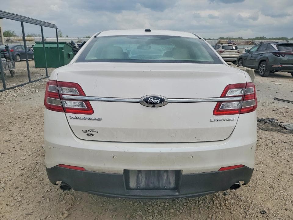 2019 FORD TAURUS LIMITED 6