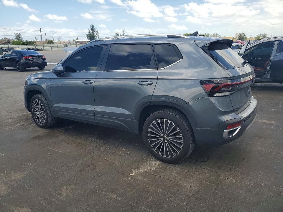 2025 VOLKSWAGEN TAOS SE 2