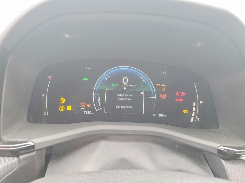 2025 TOYOTA CAMRY SE SE 9