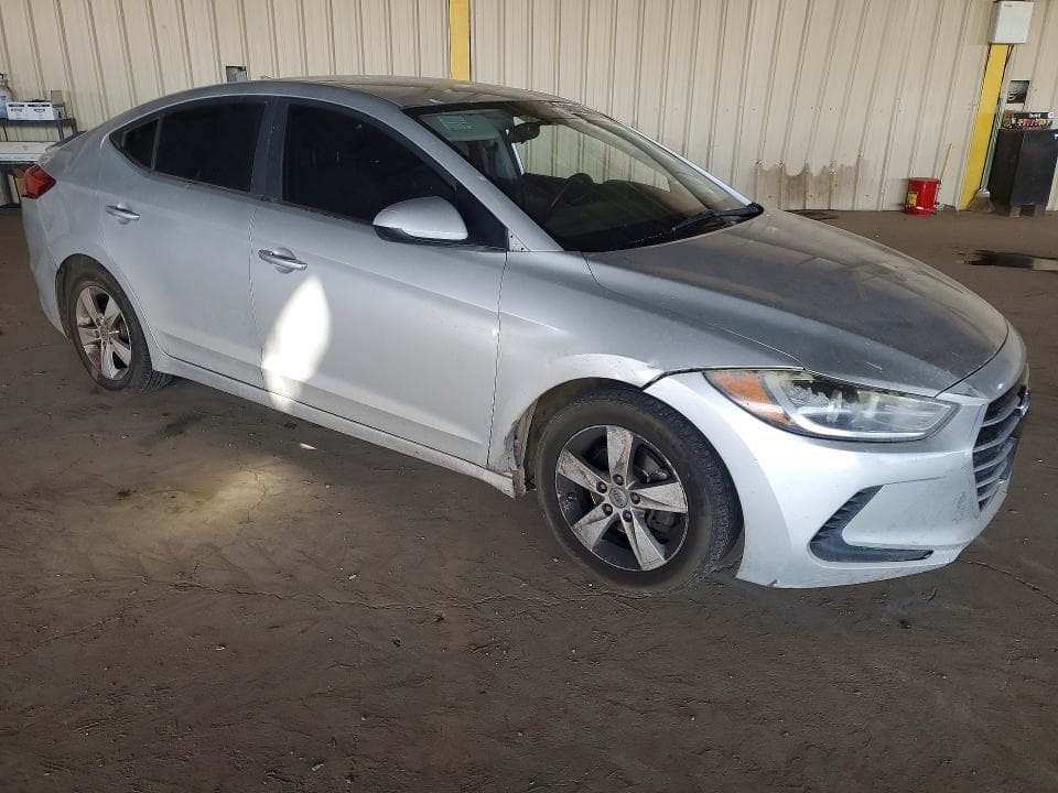 2018 HYUNDAI ELANTRA SEL 4