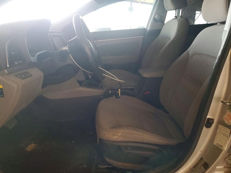 2018 HYUNDAI ELANTRA SEL 7
