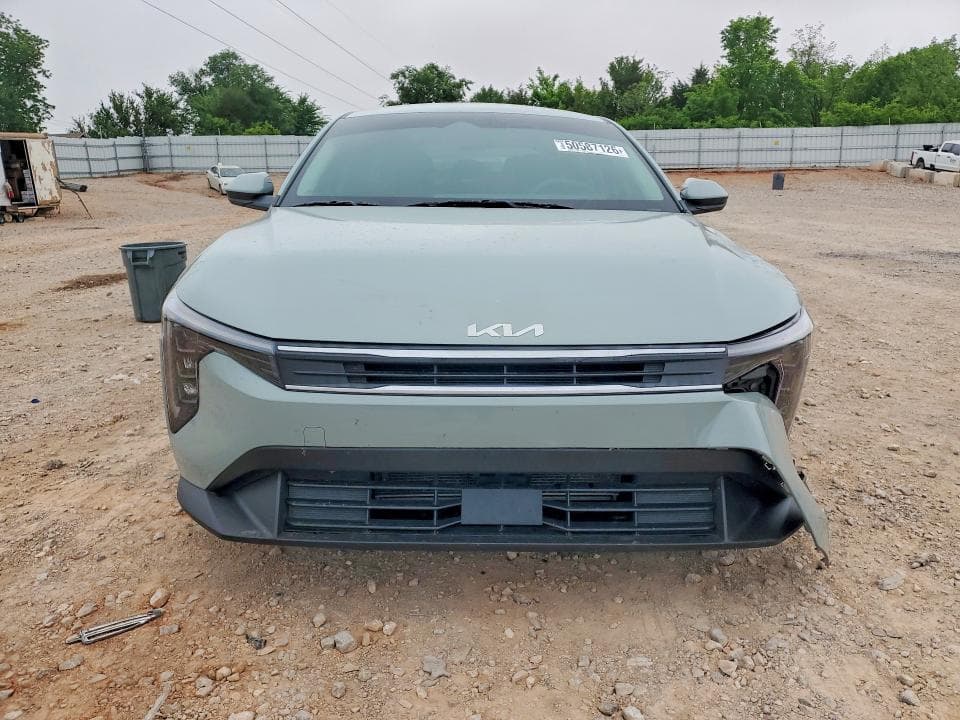 2025 KIA K4 LXS 5