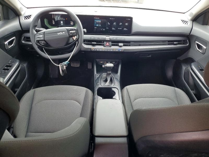 2025 KIA K4 LXS 8