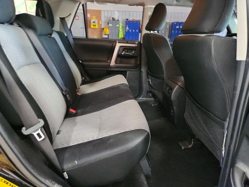 2018 TOYOTA 4RUNNER SR5 10