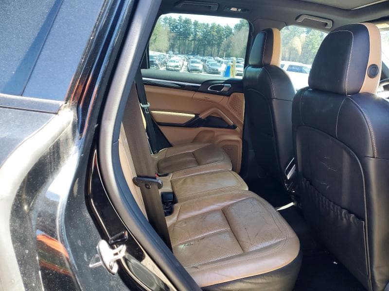 2017 PORSCHE CAYENNE 11