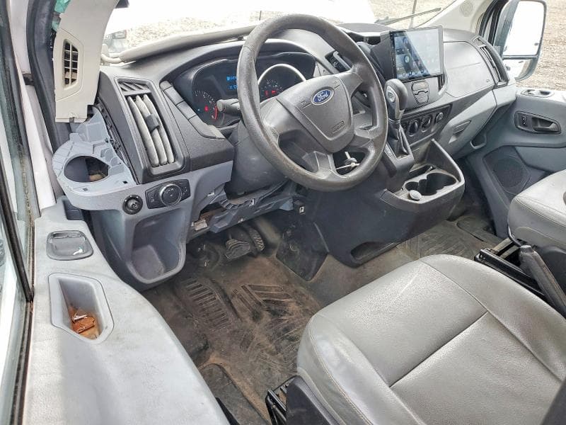 2017 FORD TRANSIT T-250 9