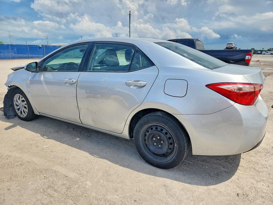 2019 TOYOTA COROLLA LE 2