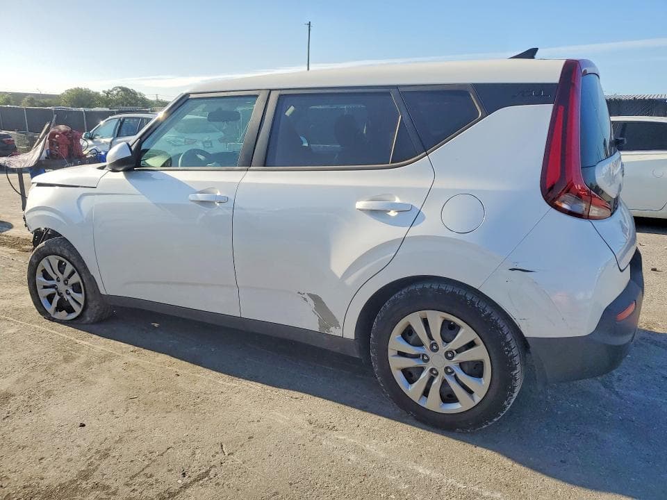 2020 KIA SOUL LX 2