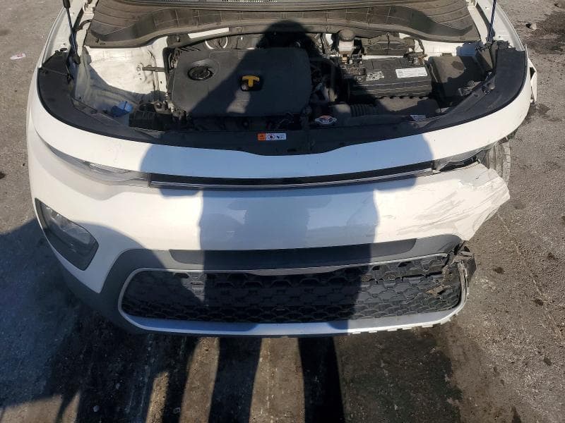 2020 KIA SOUL LX 12
