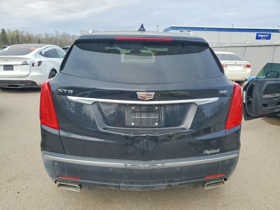 2017 CADILLAC XT5 LUXURY 6