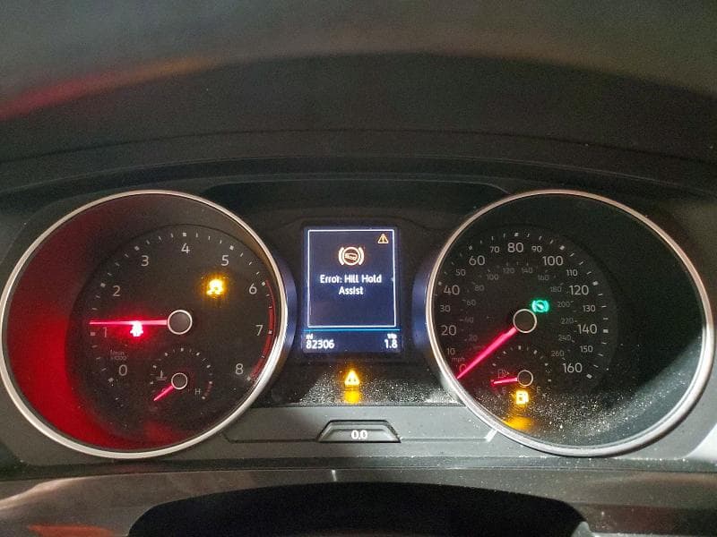 2019 VOLKSWAGEN TIGUAN S 9
