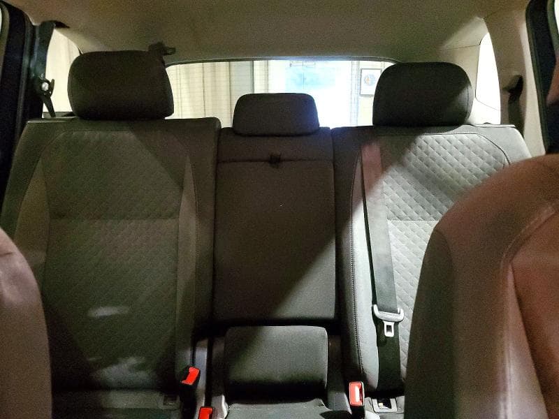 2019 VOLKSWAGEN TIGUAN S 10