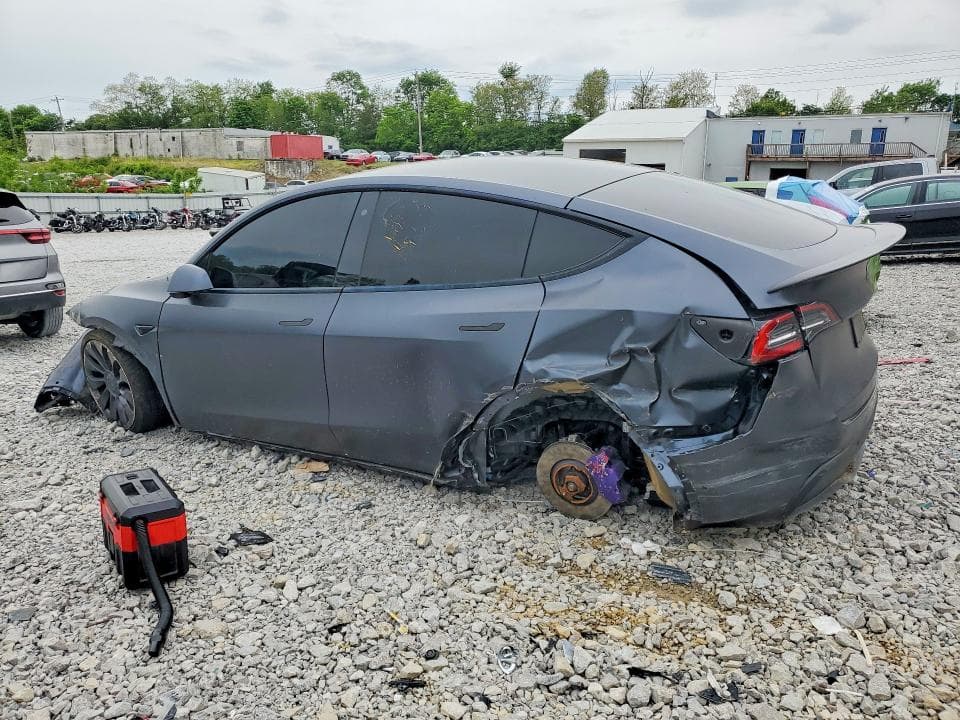 2020 TESLA MODEL Y 3