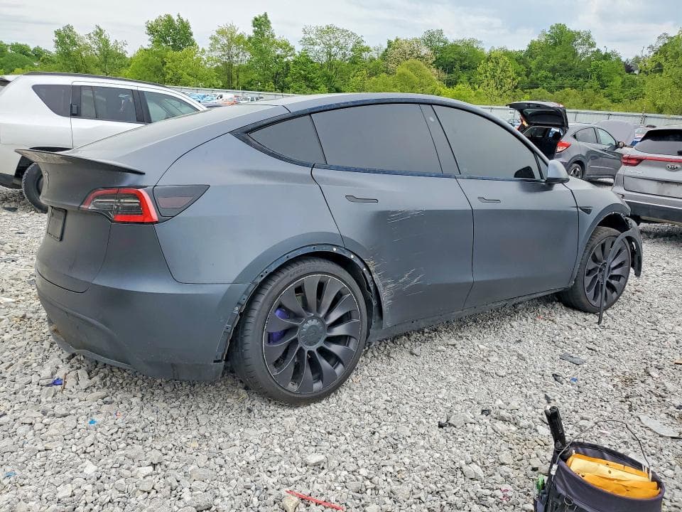 2020 TESLA MODEL Y 4