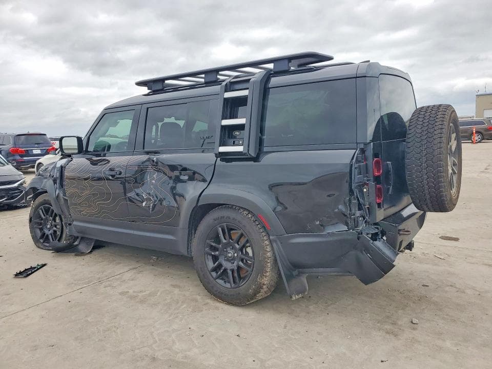 2023 LAND ROVER DEFENDER 130 SE 2