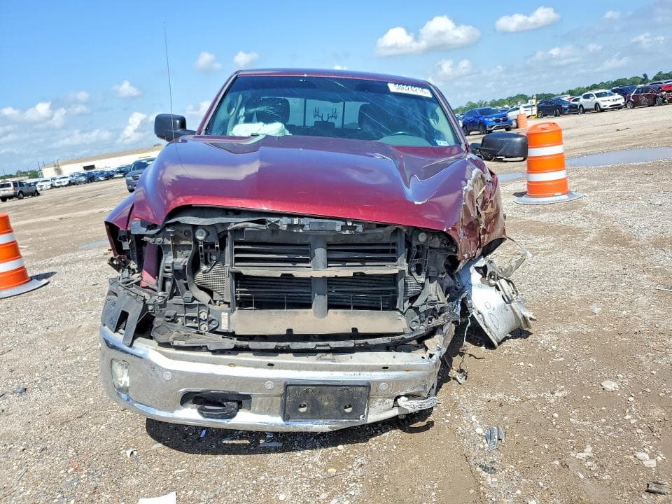 2016 RAM 1500 SLT 5