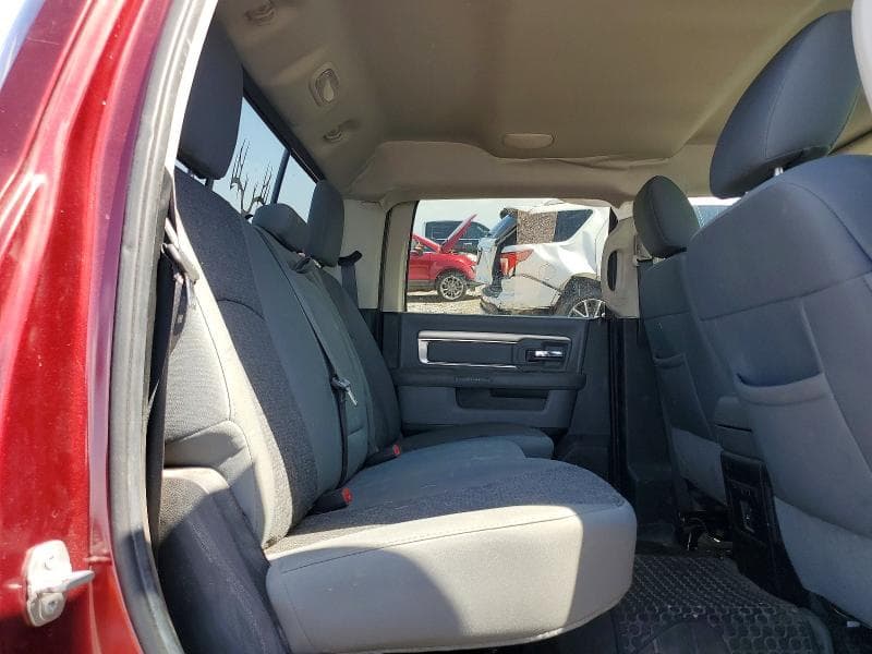 2016 RAM 1500 SLT 10