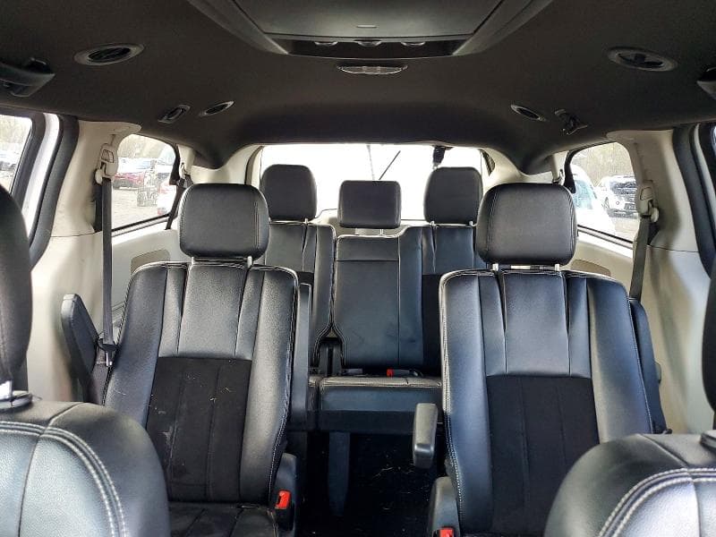 2018 DODGE GRAND CARAVAN SE 11