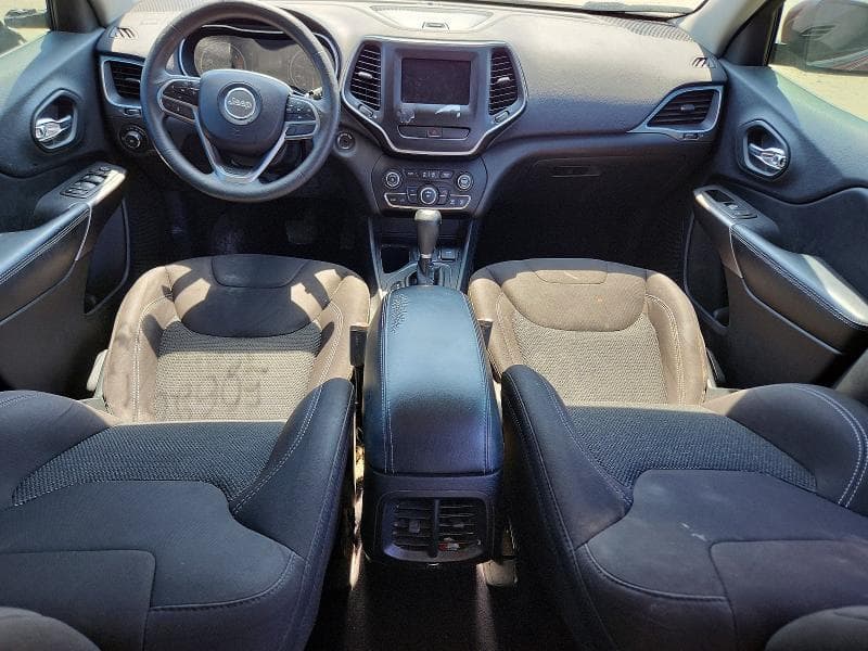 2019 JEEP CHEROKEE LATITUDE 8