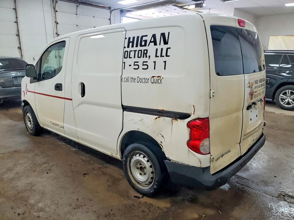 2017 CHEVROLET CITY EXPRESS LS 2