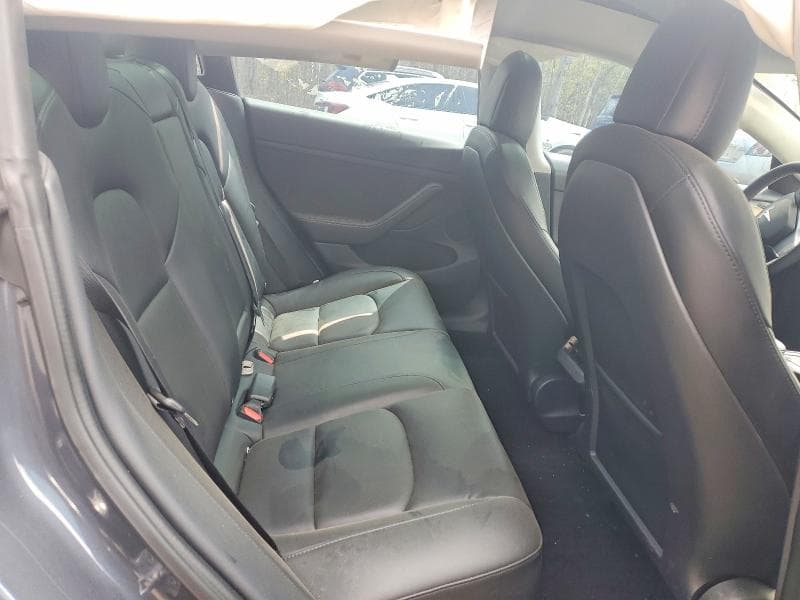 2021 TESLA MODEL 3 10
