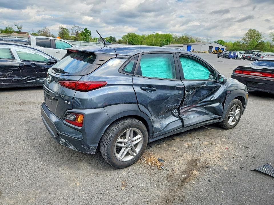 2021 HYUNDAI KONA SE SE 3