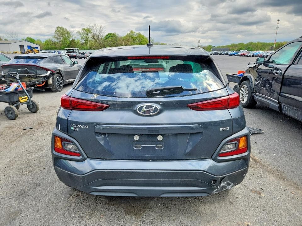 2021 HYUNDAI KONA SE SE 6