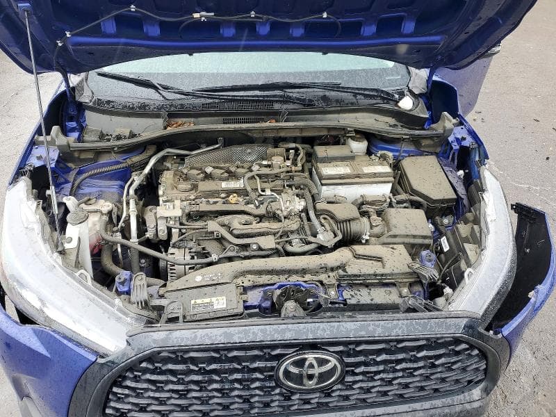 2024 TOYOTA COROLLA CROSS LE LE 12