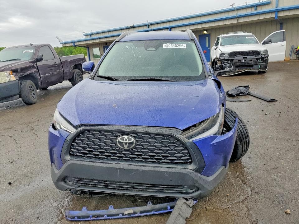 2024 TOYOTA COROLLA CROSS LE LE 5
