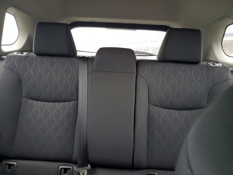 2024 TOYOTA COROLLA CROSS LE LE 10
