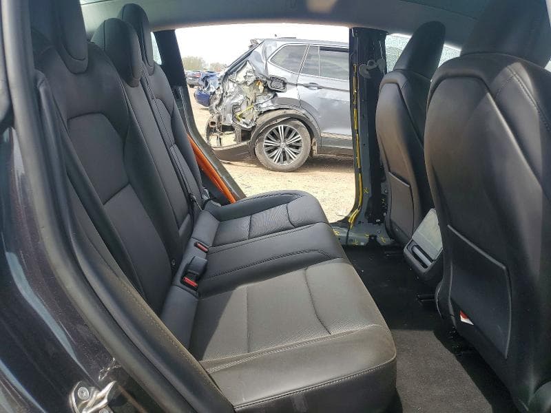 2024 TESLA MODEL 3 10