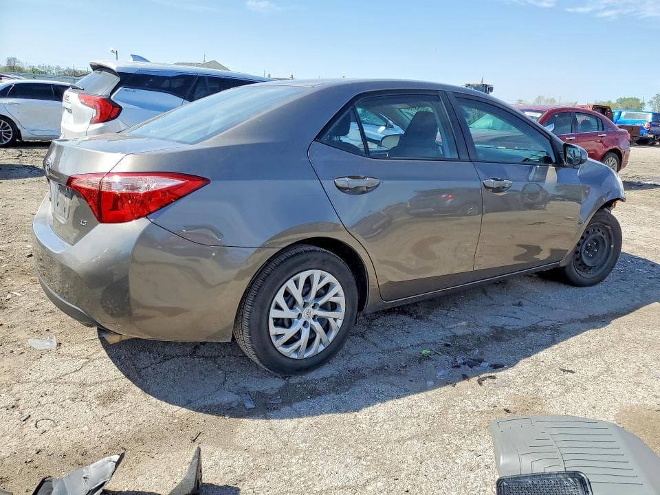 2017 TOYOTA COROLLA 3