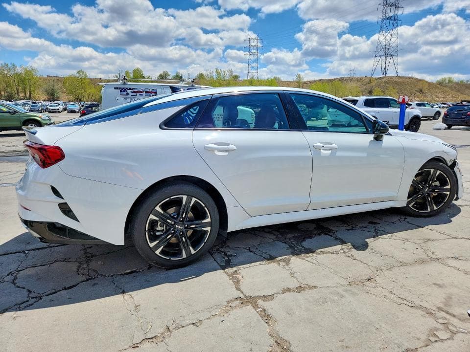 2022 KIA K5 GT LINE 3