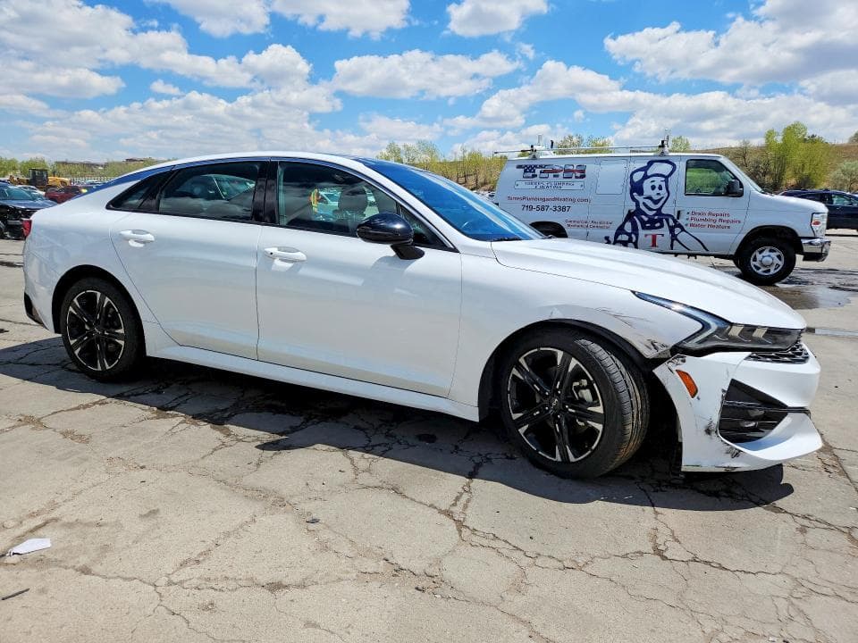 2022 KIA K5 GT LINE 4