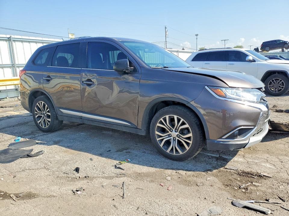2016 MITSUBISHI OUTLANDER SE SE 4
