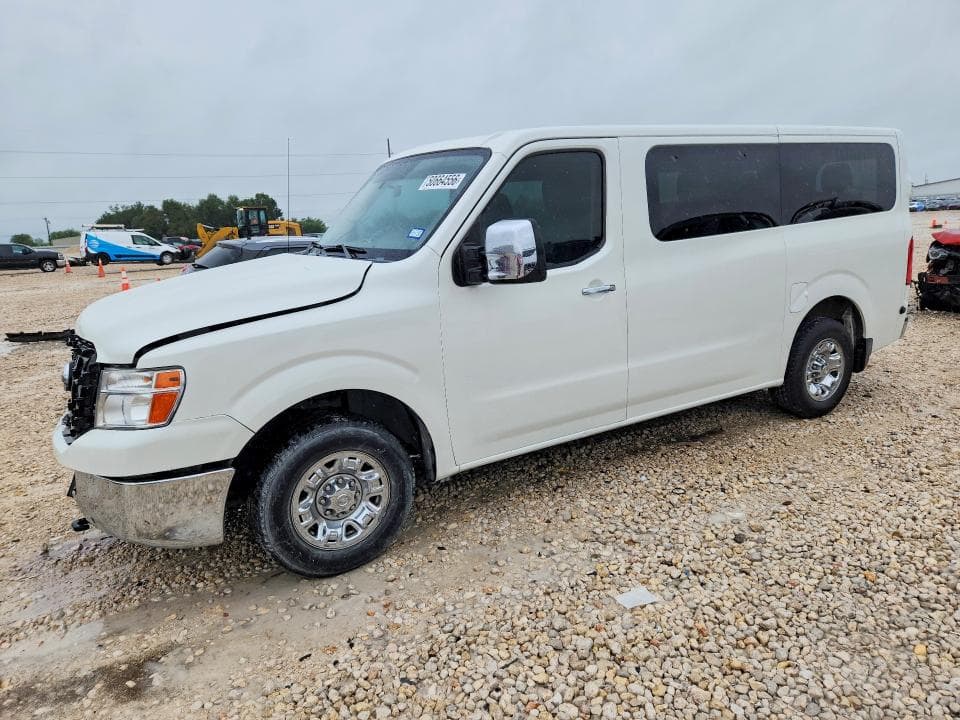 2016 NISSAN NV 3500 HD SV
