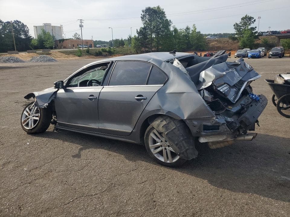 2017 VOLKSWAGEN JETTA SEL 2