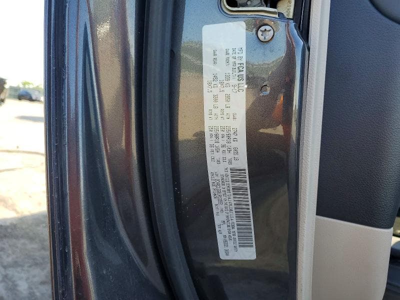 2018 CHRYSLER PACIFICA LIMITED 13