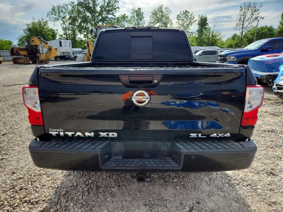 2017 NISSAN TITAN SV SV 6