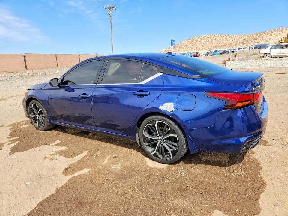 2023 NISSAN ALTIMA SR SR 2