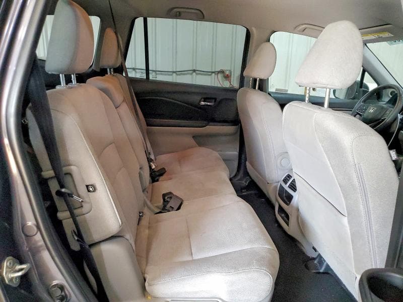 2019 HONDA PILOT LX 11