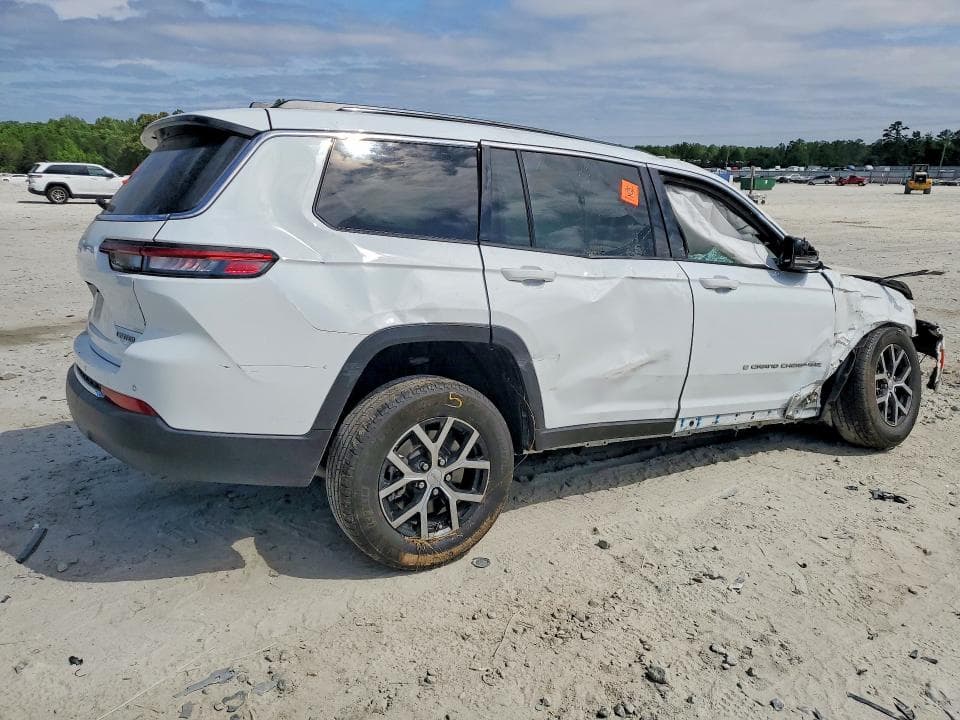2024 JEEP GRAND CHEROKEE L LIMITED 3