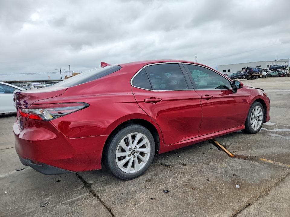2021 TOYOTA CAMRY LE LE 3