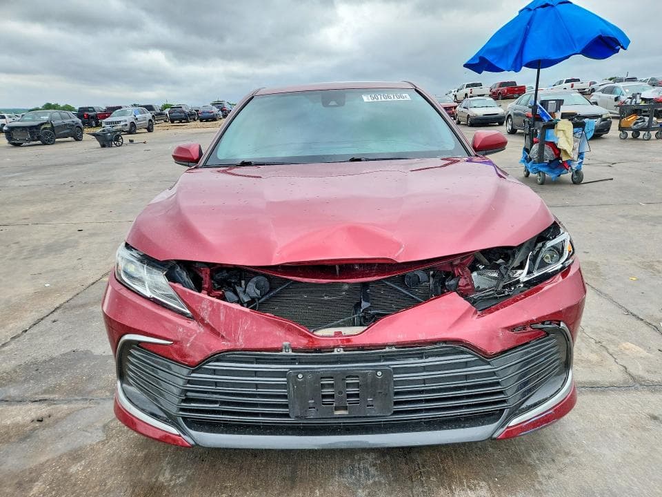 2021 TOYOTA CAMRY LE LE 5
