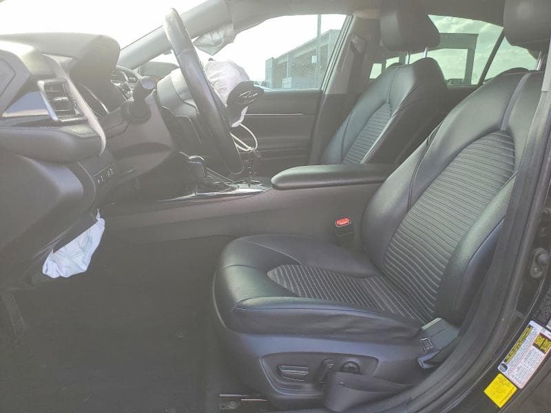 2020 TOYOTA CAMRY SE 7