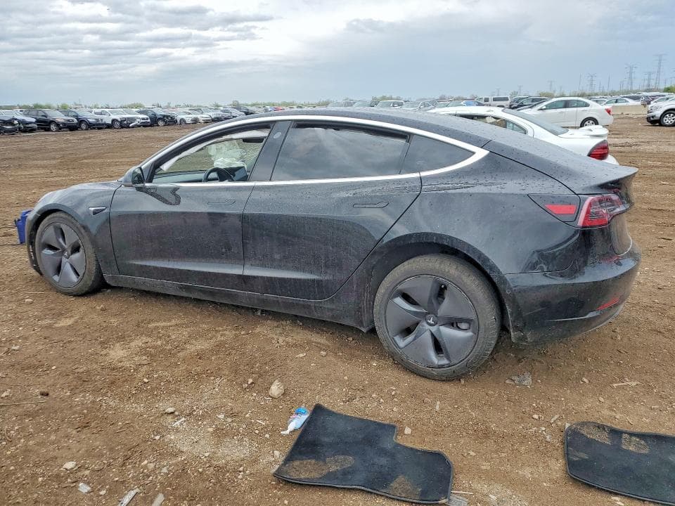 2018 TESLA MODEL 3 2